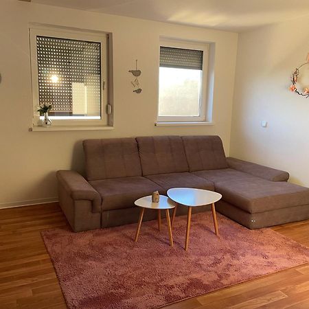 Ferienwohnung Im Gutshaus Mollenbeck ภายนอก รูปภาพ